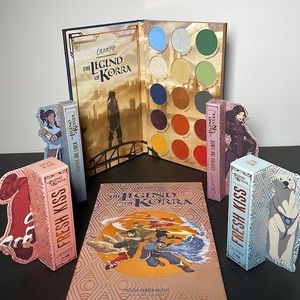 Legend of Korra x Colourpop Makeup Set - Limited Edition!